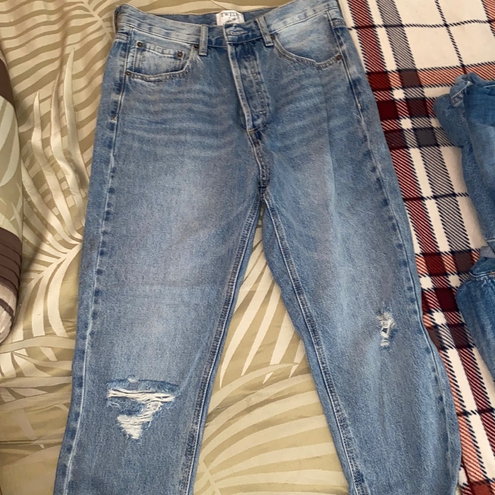 mom jeans